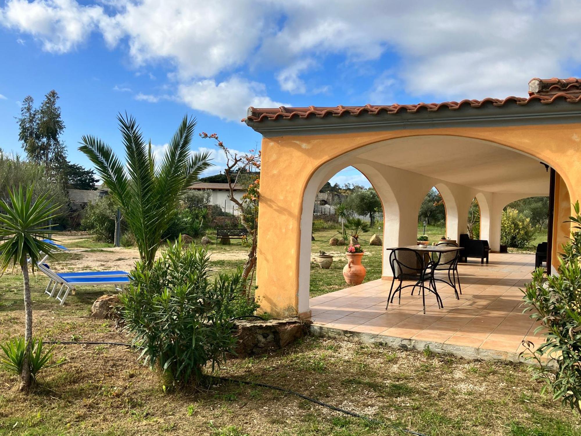 Villa Grecale Cala Liberotto Eksteriør billede