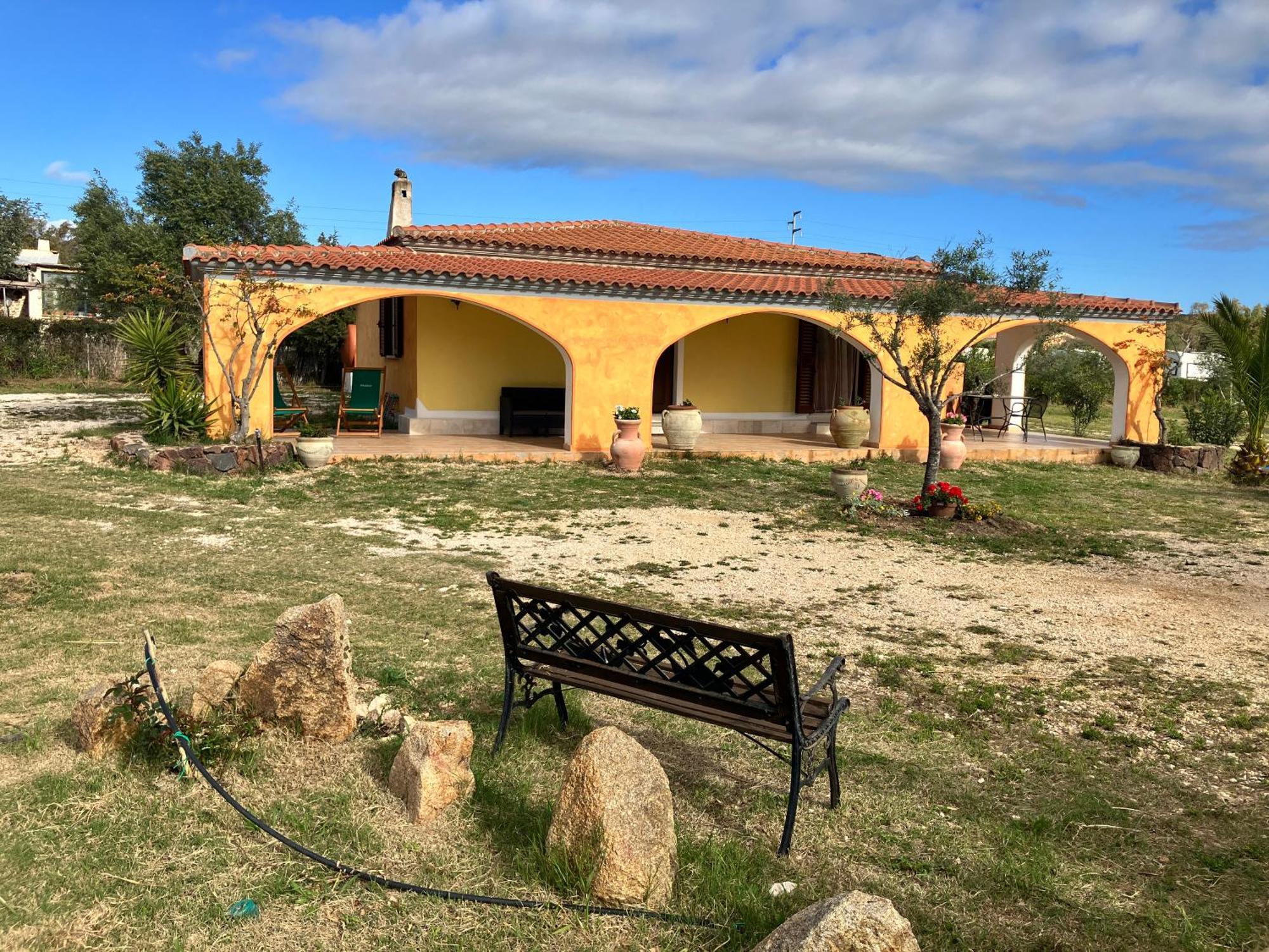 Villa Grecale Cala Liberotto Eksteriør billede