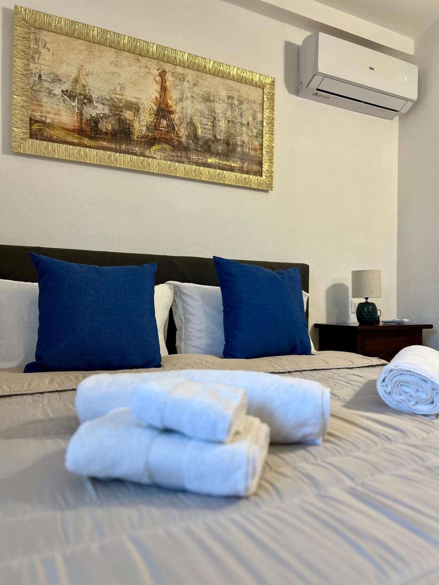Villa Grecale Cala Liberotto Eksteriør billede