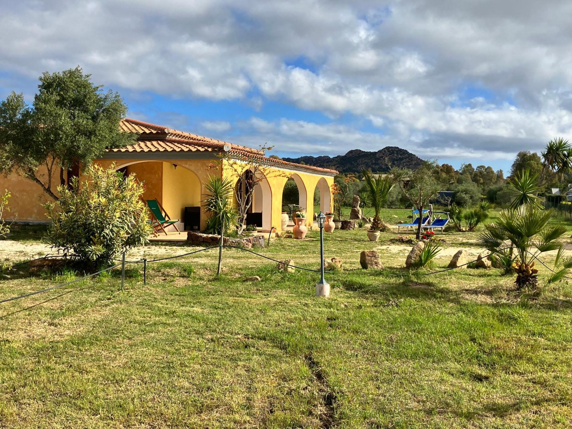 Villa Grecale Cala Liberotto Eksteriør billede